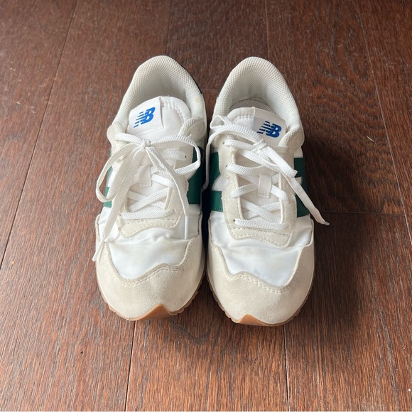 New Balance 237 - cloud grey and night green sz 4.5 - Picture 7 of 8